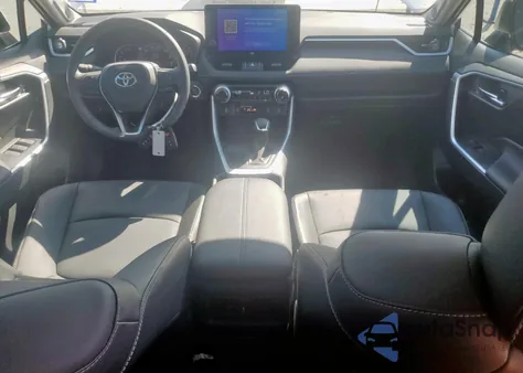 2025 Toyota Rav4 Xle Premium z USA, uszkodzony, nr VIN 2T3C1RFV0SW392686